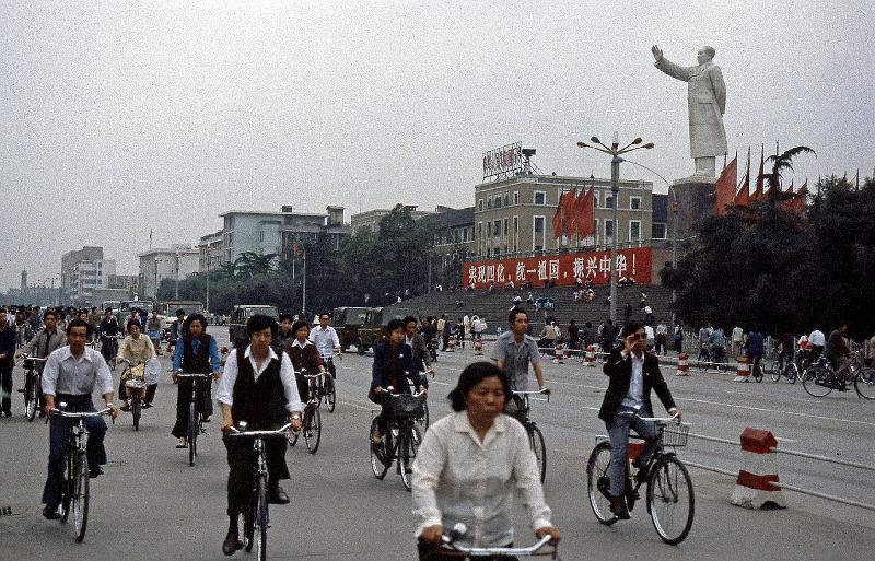 China-34-Seib-1986.jpg - Chengdu, Sichuan province (© Roland Seib)