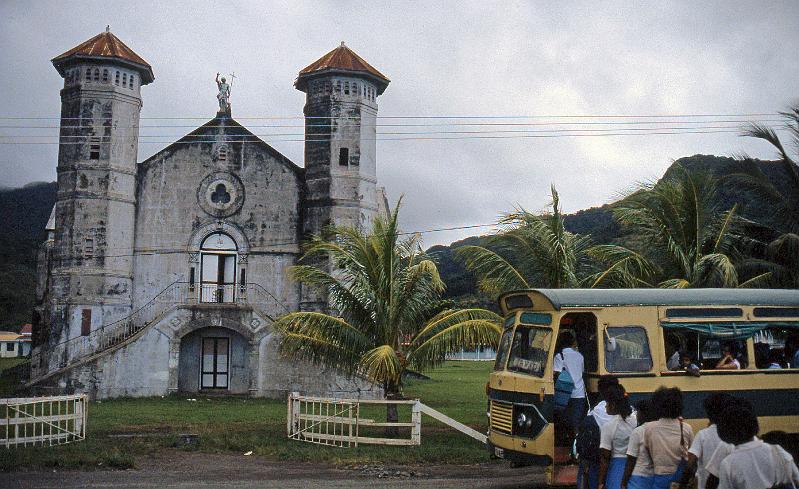 Fiji-08-Seib-1988.jpg - St John´s Church on Sunday (© Roland Seib)