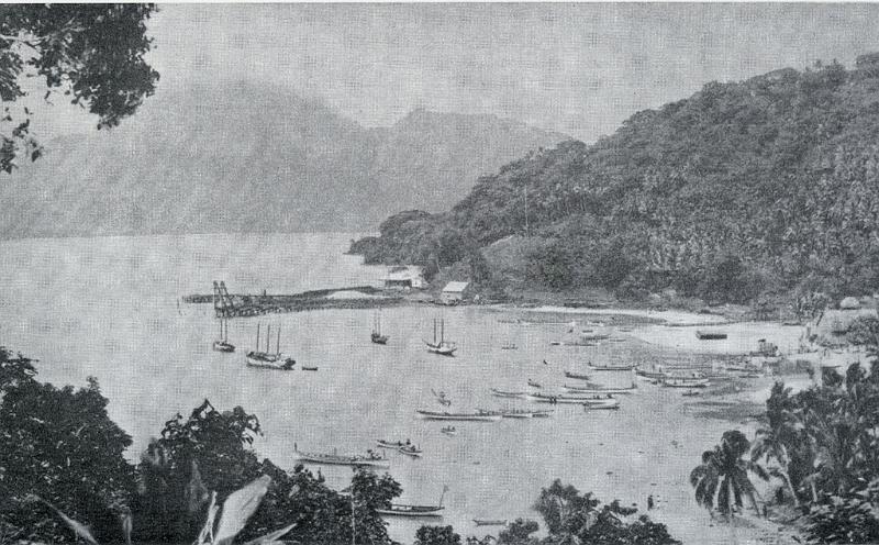 USsamoa-04a-Seib-2011.jpg - Site of the Naval Station Tutuila, showing Fagatogo beach and the coaling dock, looking east, 1900 (source: American Samoa Historic Preservation Office: A Walking Tour of Historic Fagatogo, revised 2008).