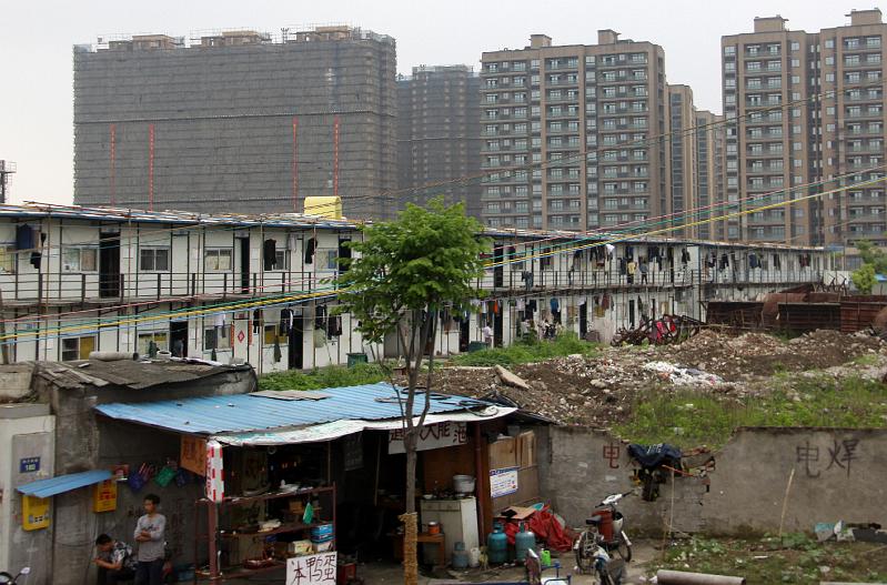 China-14-Unterkoefler-2012.jpg - Suburb of Shanghai (Photo by Dieter Unterköfler)