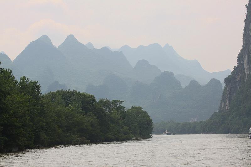 China-26-Unterkoefler-2012.JPG - Li river cruise tour, Guilin (Photo by Dieter Unterköfler)