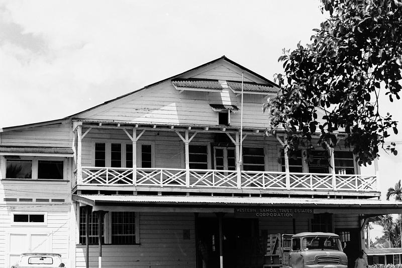 Apia-13-Hartmann-1971.JPG - Western Samoa Trust Estate Corporation (Photo by Frank Hartmann)
