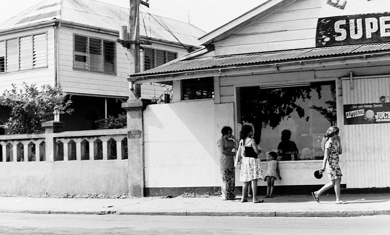 Apia-21-Hartmann-1971.jpg - Emelio Fabricius Store next to Catholic Book Store at Mulivai (Photo by Frank Hartmann)