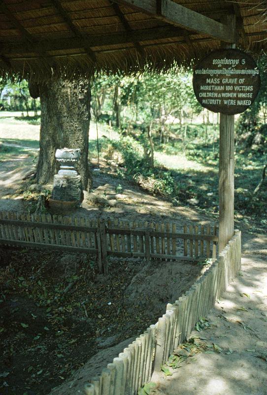 Cambodia-09-Seib-2001.jpg - One of the mass graves at Choeung Ek (© Roland Seib)