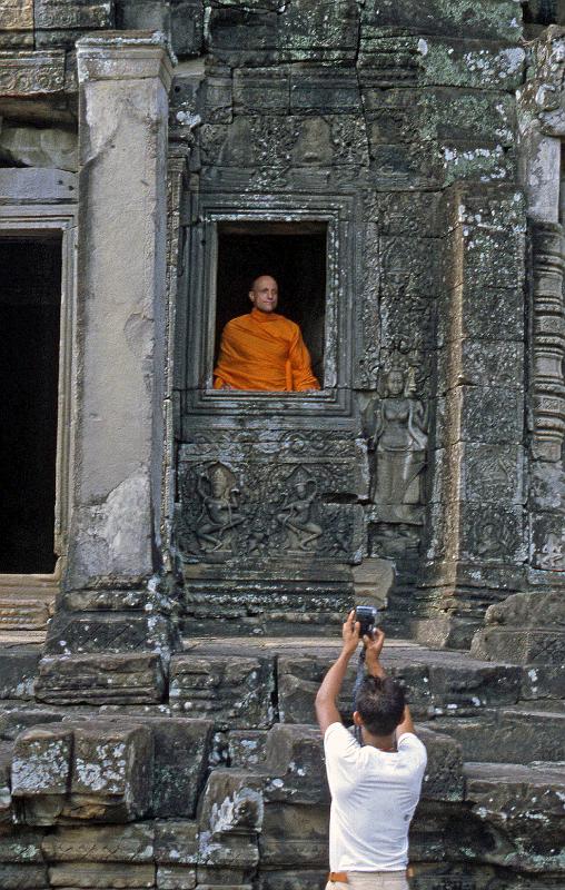 Cambodia-25-Seib-2001.jpg - ditto (© Roland Seib)