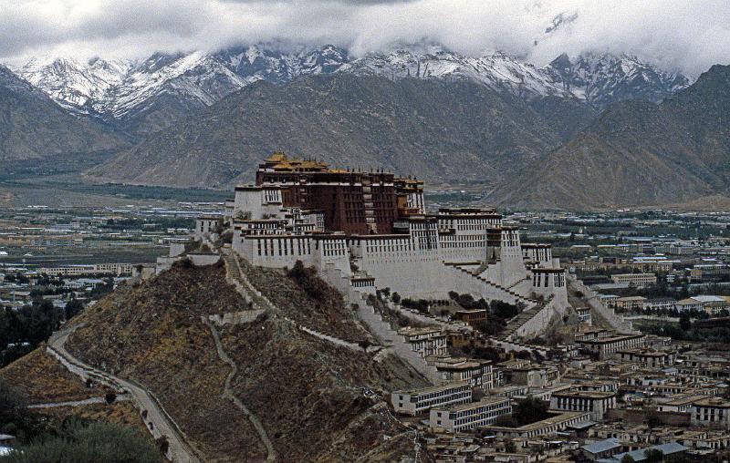 China-44a-Seib-1986.jpg - Potala Palace (© Roland Seib)