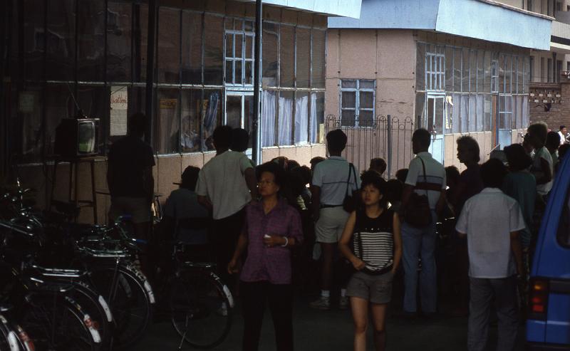 China-74b-Seib-1986.jpg - Guesthouse Beijing 14 June, FIFA World Cup Denmark vs. West-Germany (© Roland Seib)