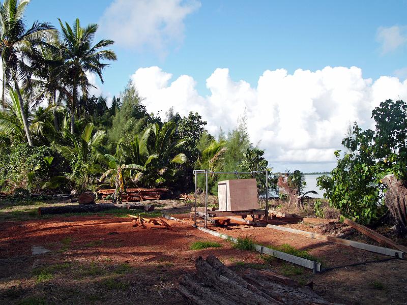 Cook-64-Seib-2011.jpg - Exemplary use of a walkabout sawmill (Photo by Roland Seib)