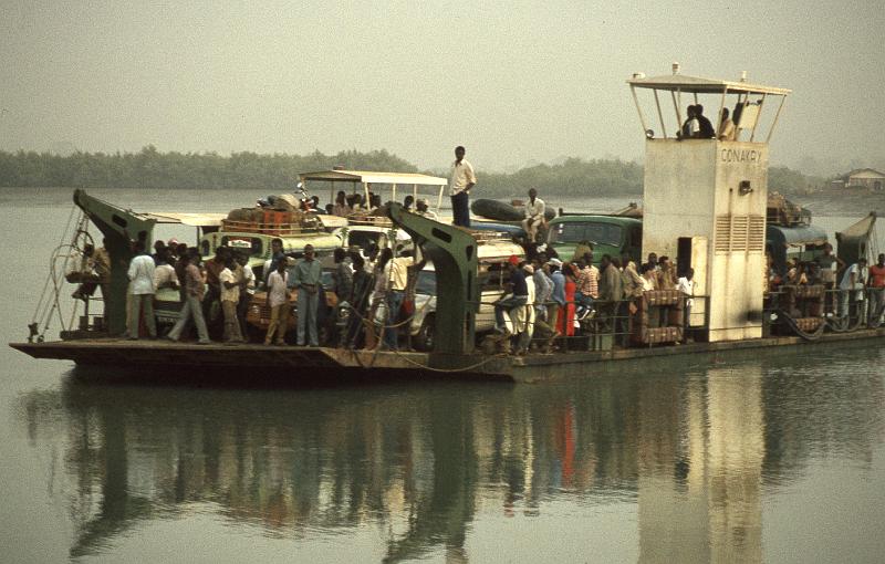Guinea-22-Seib-1983.jpg - (photo: Roland Seib)