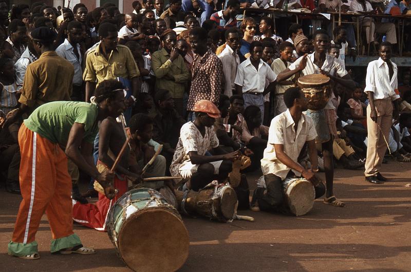 Guinea-27-Seib-1983.jpg - (photo: Roland Seib)