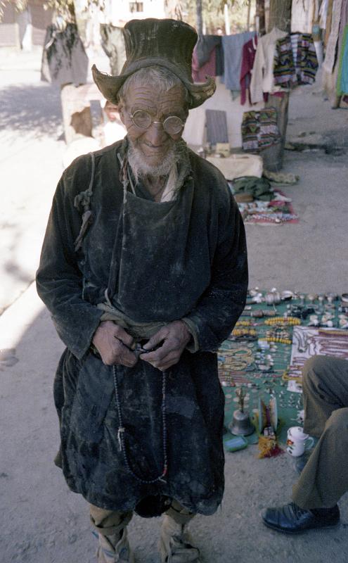 India-48-Seib-1978.jpg - ditto (© Roland Seib)