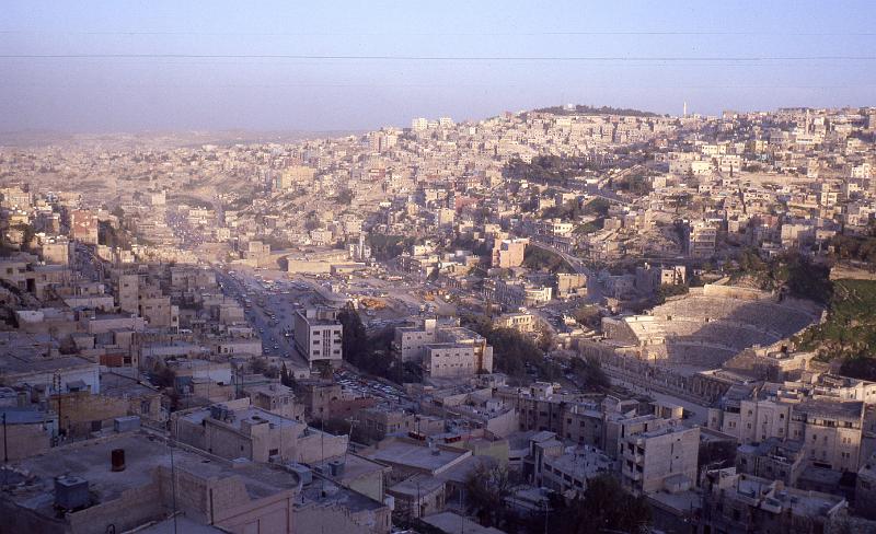 Jordan-05-Seib-1980.jpg - On the right: the Roman Theatre (photo by Roland Seib)