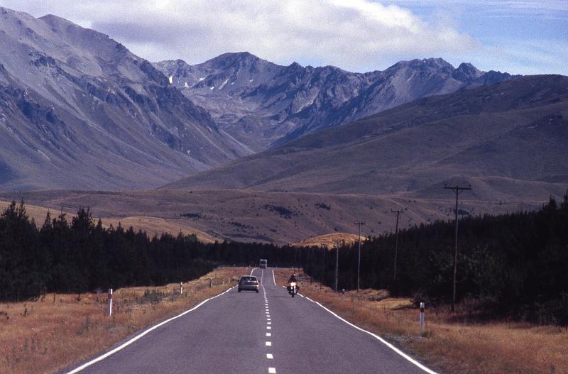 NZ2-06-Seib-1998.jpg - Through the New Zealand Alps (photo by Roland Seib)
