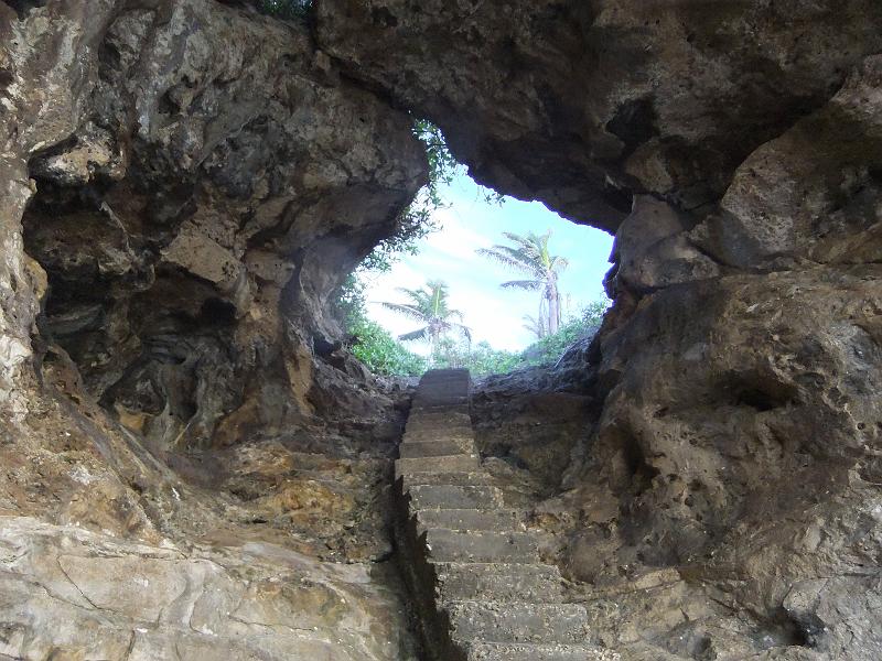 Niue-01-Thode-Arora.JPG - Ascending from the Sea at Liku Sea Track, July 2010 (© Hilke Thode-Arora)