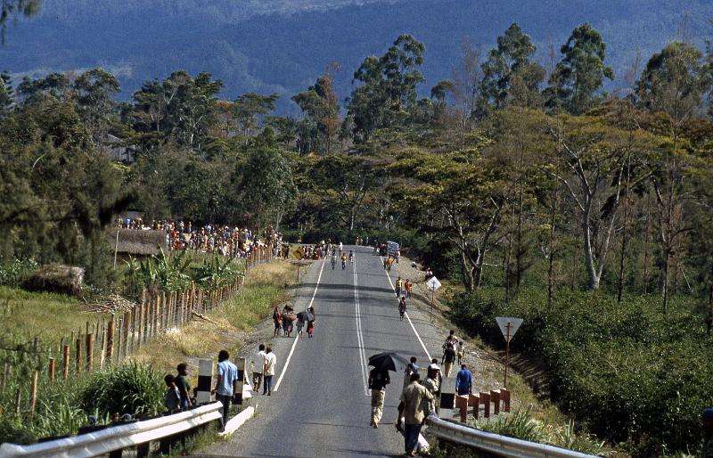 PNG3-58-Seib-1987.jpg - ditto (Photo by Roland Seib)