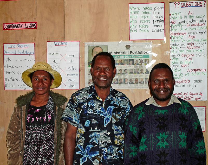 PNG3-92-Seib-2012.jpg - Staff of the Anji Elementary School, Minamb 2012 (Photo by Roland Seib)