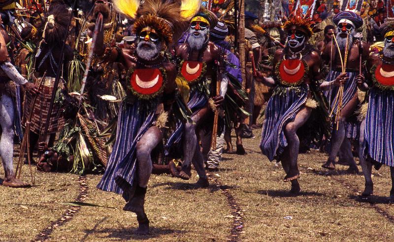 PNG4-13-Seib-1997.jpg - (Photo by Roland Seib)