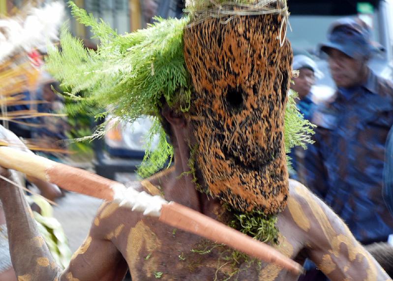 PNG4-34-Seib-2012.jpg - (Photo by Roland Seib)