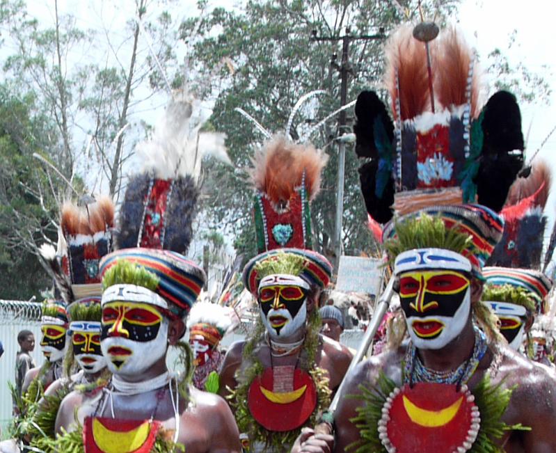 PNG4-57-Seib-2012.jpg - (Photo by Roland Seib)