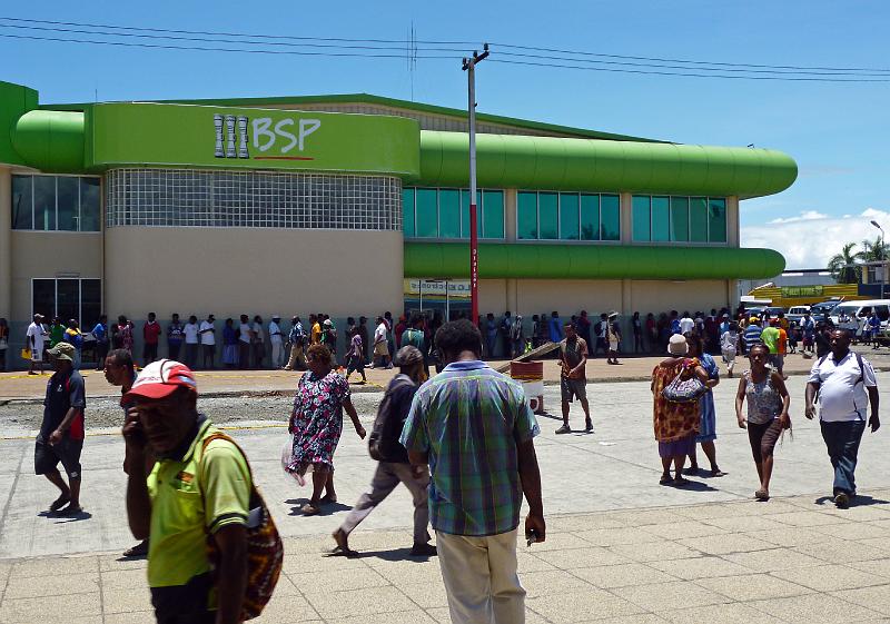 PNG6-021-Seib-2012.jpg - Pay day on Friday, top town Lae, central shopping area 2012 (Photo by Roland Seib)