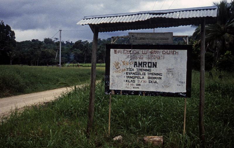 PNG6-057-Seib-1996.jpg - Lutheran Mission Station Amron 16km north of Madang; from March 1943 to April 1944, the Japanese army and the military police occupied the former mission buildings as their headquarters (Photo by Roland Seib)