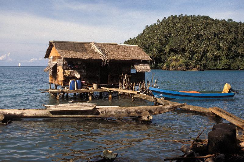 PNG6-096-Seib-1987.jpg - ibid. (Photo by Roland Seib)