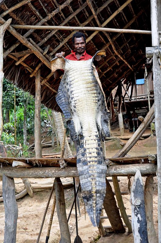 Sepik-Heide-2013.JPG - Villager at the lower Sepik river 2013 (Photo by Frauke Heide)
