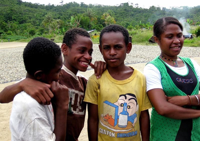 Papua1-55-Zoellner.jpg - Pupils in Dabra, Mamberamo regency (2011)(Photo by Siegfried Zöllner)