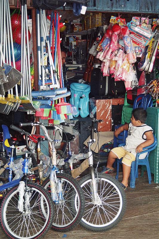 Papua2-29-Zoellner-2008.jpg - New shop in Babo, opened and run  by migrants. Migrants poured into the region, after Tangguh started. Meanwhile the population of the regency has doubled (Photo by Siegfried Zöllner)