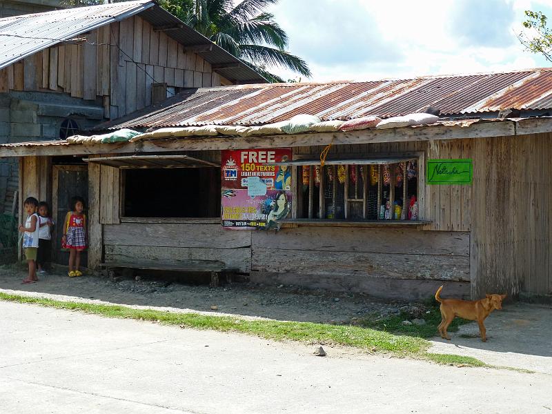 Philippines-11-Gantert-2012.jpg - Sari-sari store, Baquero (Photo by Stephanie Gantert)