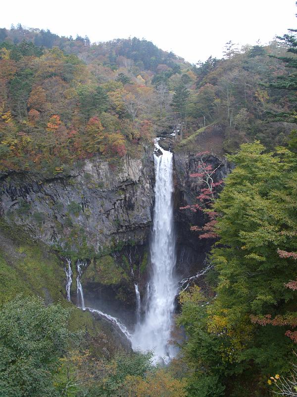 seib-2008-japan-14.JPG - Kegon waterfal, Nikko (© Roland Seib)
