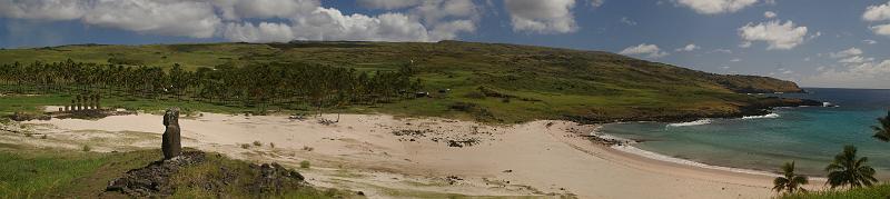 Rapanui-01b-WikiCommons.jpg - Panorama of Anakena; Wiki Commons; source:
https://de.wikipedia.org/wiki/Datei:Pano_Anakena_beach.jpg; accessed: 2.10.2022.