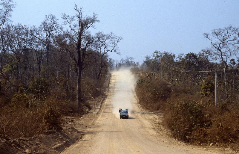 Thailand-51-Seib-1986.jpg - Further on by shared taxi to Chiang Mai (photo by Roland Seib)