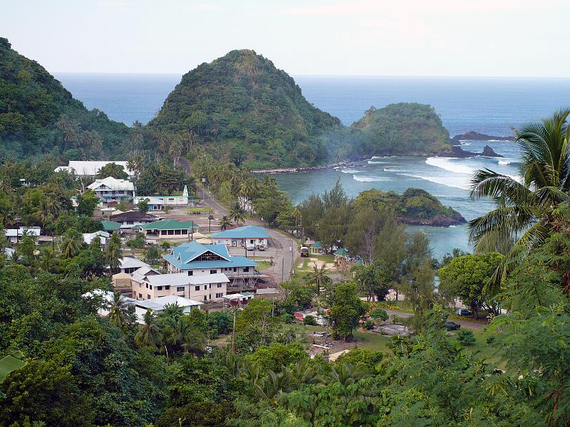 USsamoa-34-Seib-2011.jpg - Village Amanave on slow road to recovery from the tsunami of 2009 (Photo by Roland Seib)