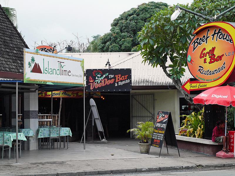 Vanuatu-06-Seib-2011.jpg - Town (Photo by Roland Seib)