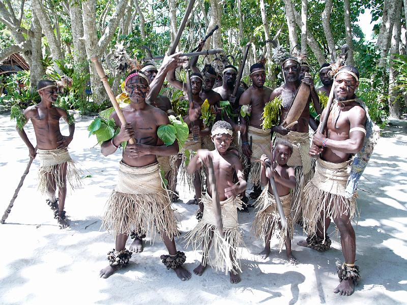 Vanuatu-39-Seib-2011.jpg - Traditional warrior show (Photo by Roland Seib)