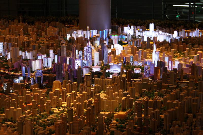 China-05-Unterkoefler-2012.JPG - Urban Planning Museum with a model of modern Shanghai (Photo by Dieter Unterköfler)