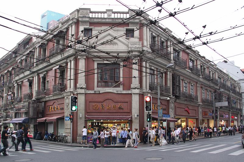 China-08-Unterkoefler-2012.JPG - Old town of Shanghai (Photo by Dieter Unterköfler)